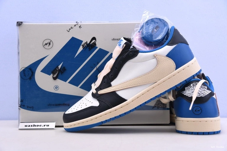 1 Travis Fragment Jordan Air DM7866-140 Low Scott 0121